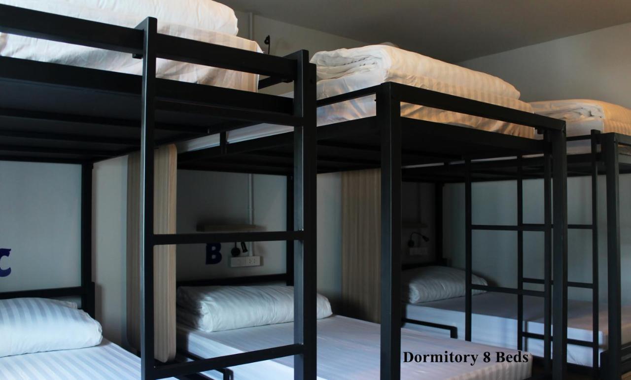 Phuket Marine Poshtel - Sha Plus シャロン エクステリア 写真